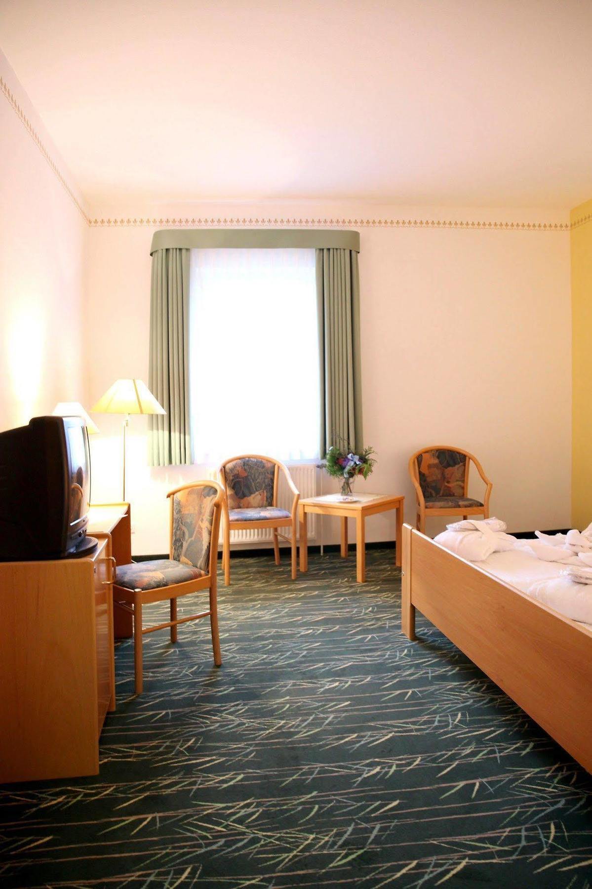 Sonnenhotel Feldberg Am See Mit Schwimmbad, Sauna Und Dampfbad Feldberger Seenlandschaft Ngoại thất bức ảnh